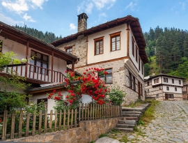 Architectural complex of Shiroka Laka